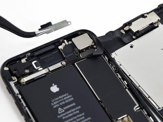 Remplacement de Batterie iPhone 7 à Prix Réduit chez 5G Mobile Store à Paris 13